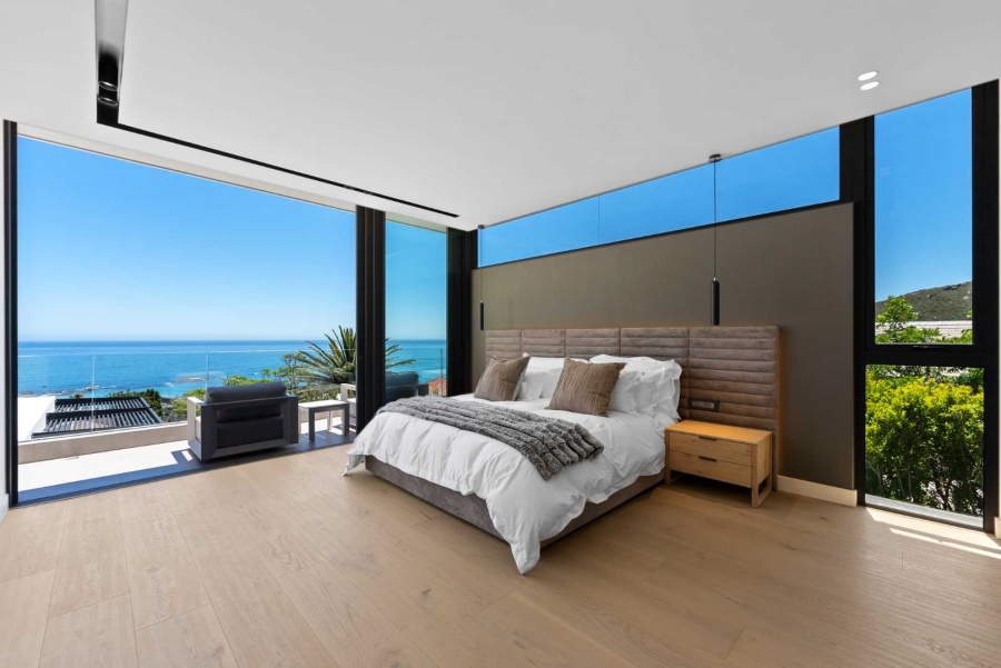 5 Bedroom Property for Sale in Camps Bay Western Cape